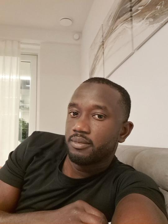 Nas Adam