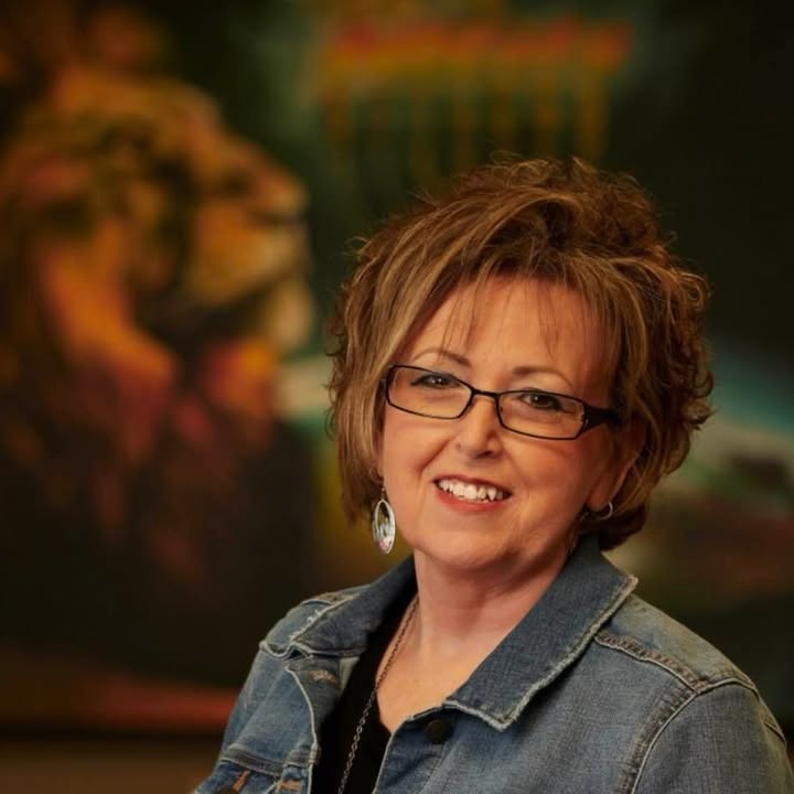 Vikki Hall