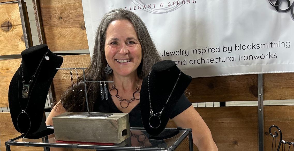 📞 FREE 30-Minute Coaching Calls Available