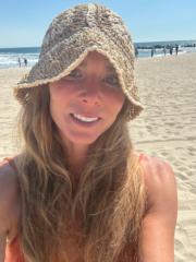 Justine Stenger