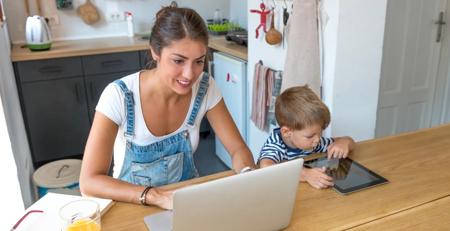 Extra Income Ideas for Single Moms