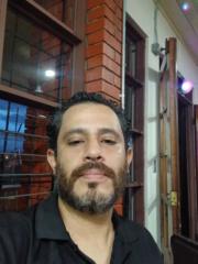 Arturo Arias