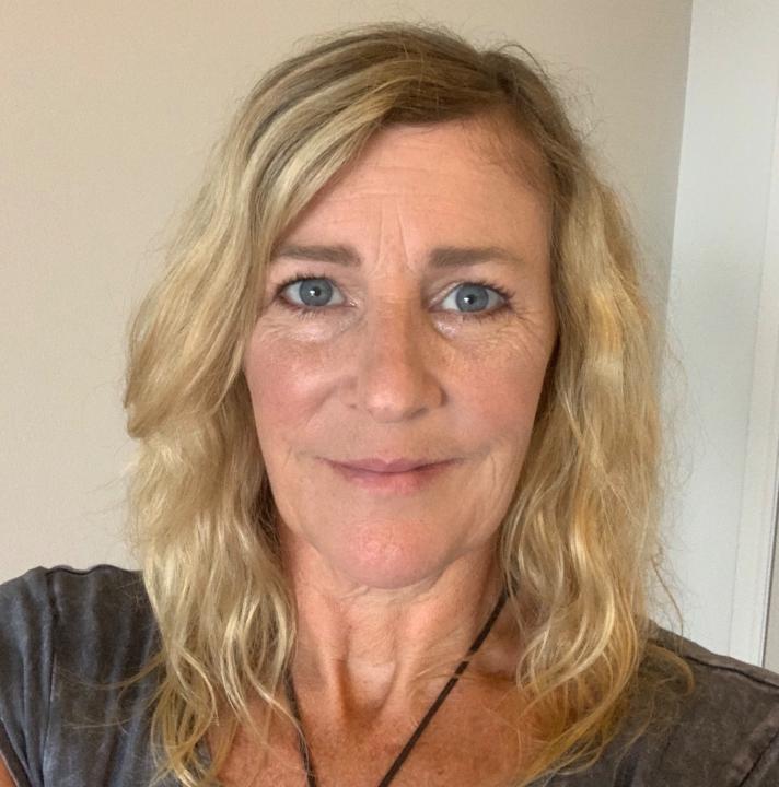 Carolyn Wright