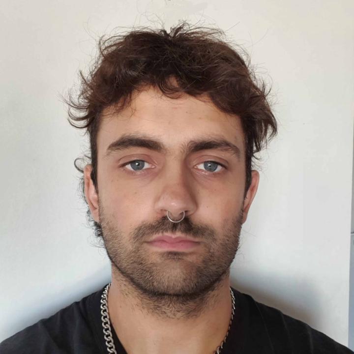 Tomas Mange arias