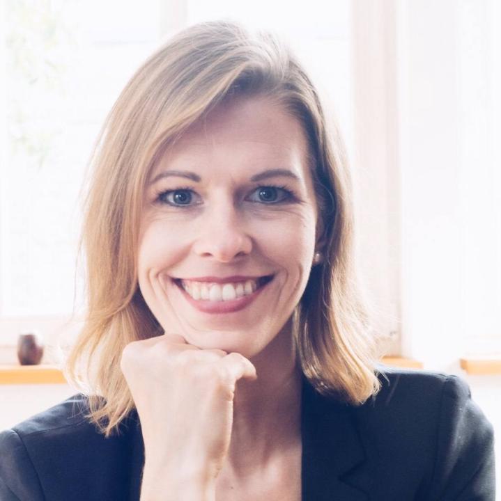 Fabienne Locher