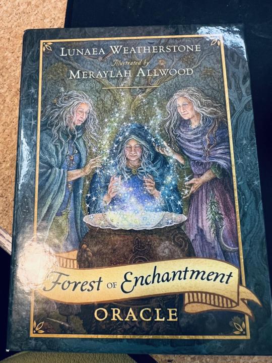 How many oracle card decks do you own? 