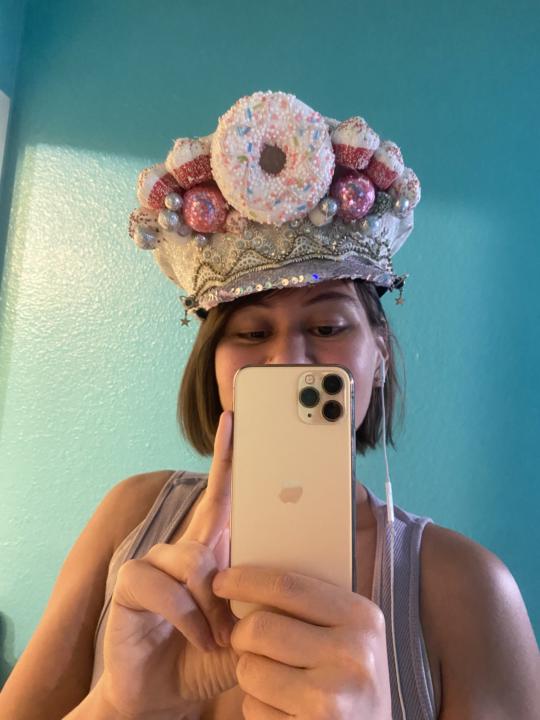 🦄🥳🎩🍩 donut captain 🧁🪩😻🍩