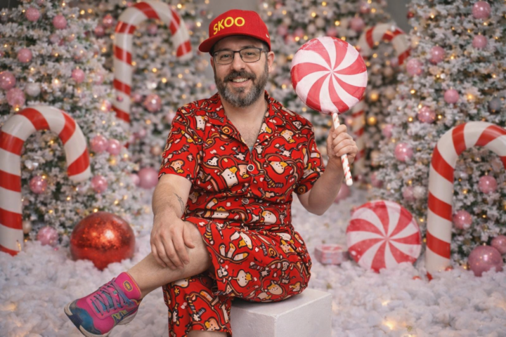 💕☀️🥳 Merry Goosify Xmas photo for YOUR socials - put this prompt in any AI and a photo of you.  Then after done, share yours in the comments!