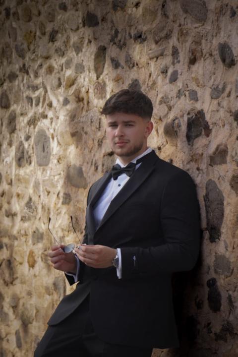 Enes Bozov