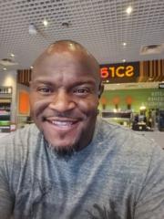 Robert Lyons II
