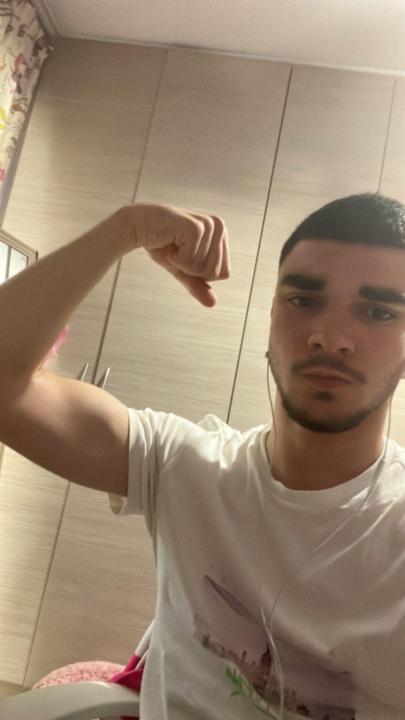 Manthos Nikolis