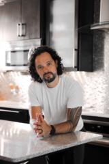 Angelo Santiago
