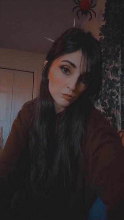 Elle Collins