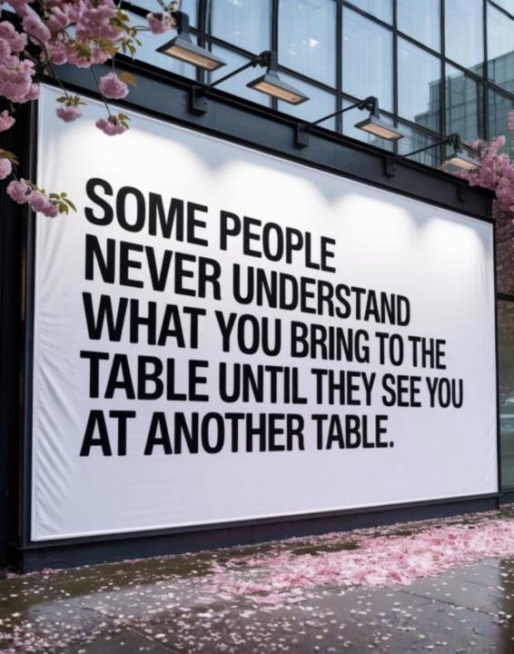 🔋LyfGvrs PowerPoint🎯