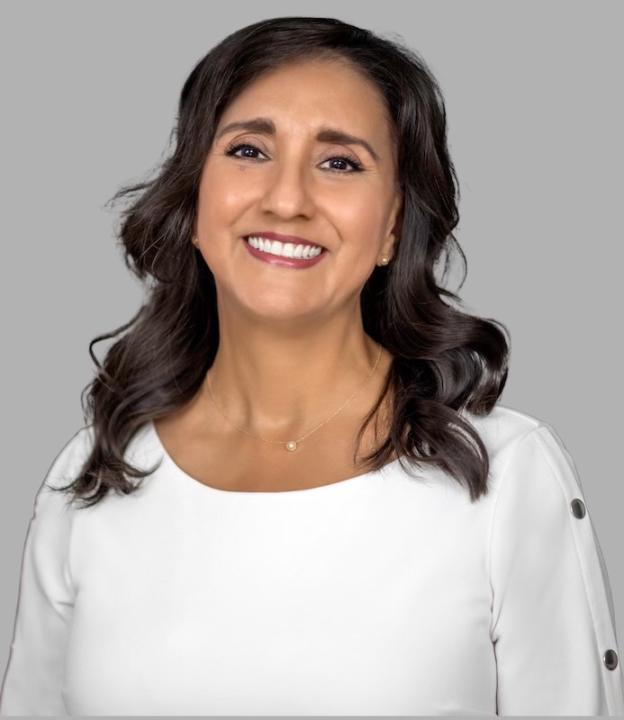 Elizabeth De Los Santos