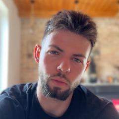 Dávid Köblös
