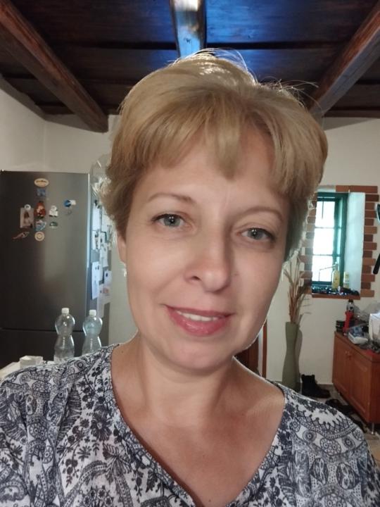Eva Bak