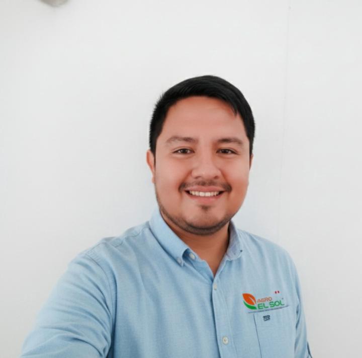 Jhonatan Curo Mezarino