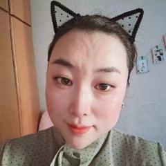 Amelia Zhou