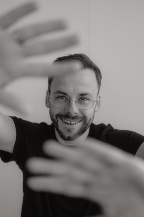 Tobi Schmidt