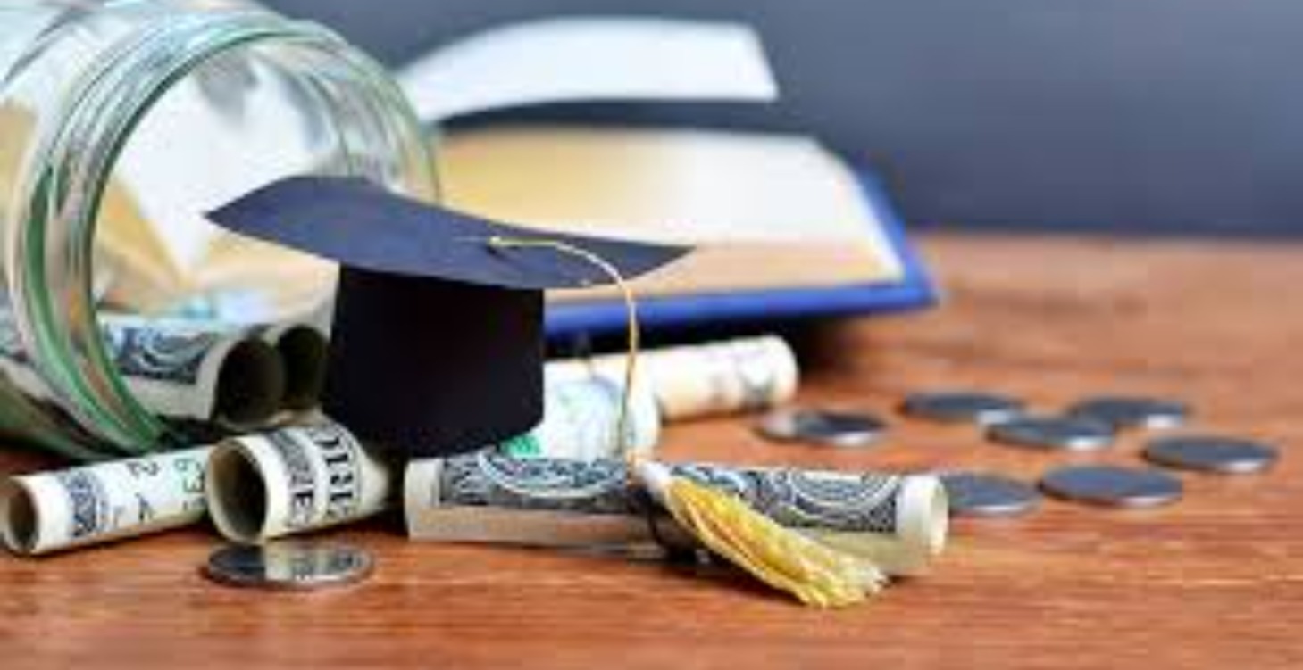 Full Guide to Scholarships
