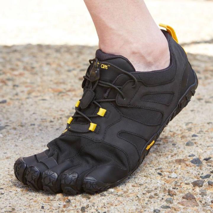 Do you wear minimalist shoes?