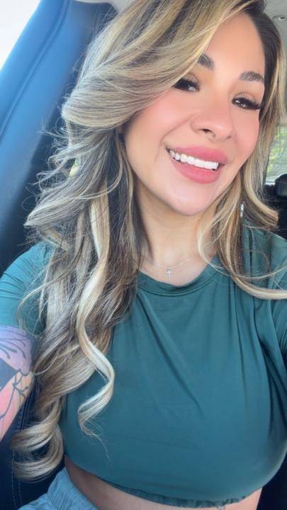 Yesenia Sanderson