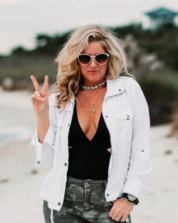 Kelly Adams