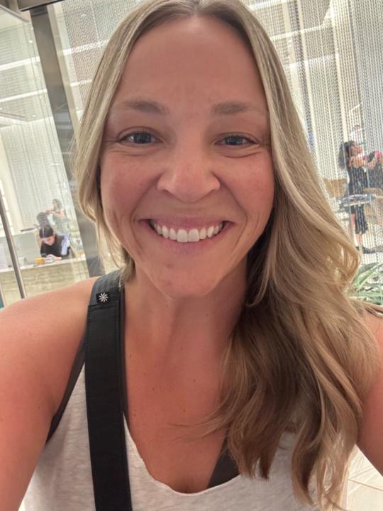 Laura Kurtz