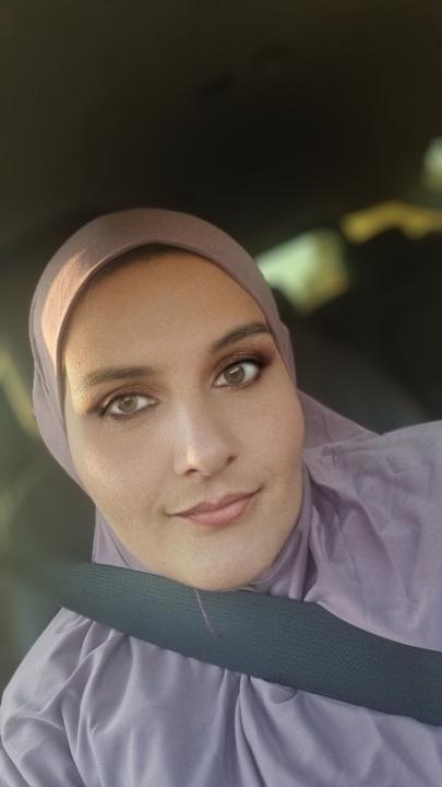 Dr.Amina Bianca Berrios Espinoza