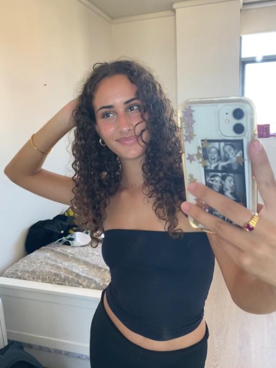Chrissy Drakakis