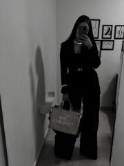 Nina B