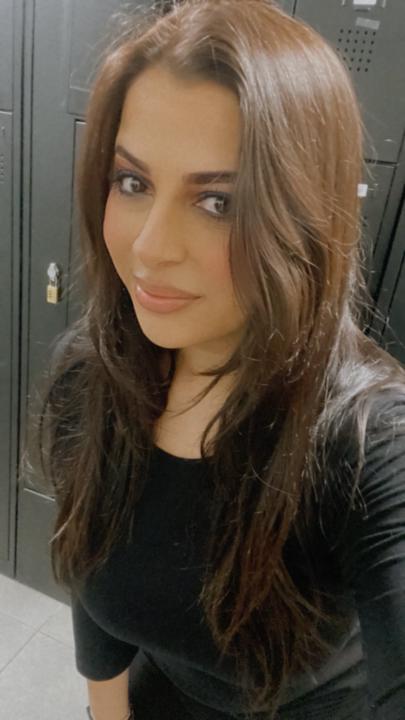 Nina B