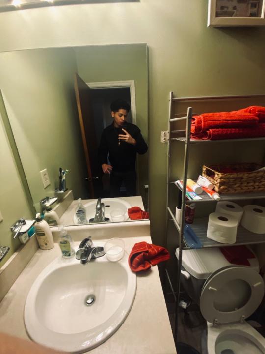 Erik Flores