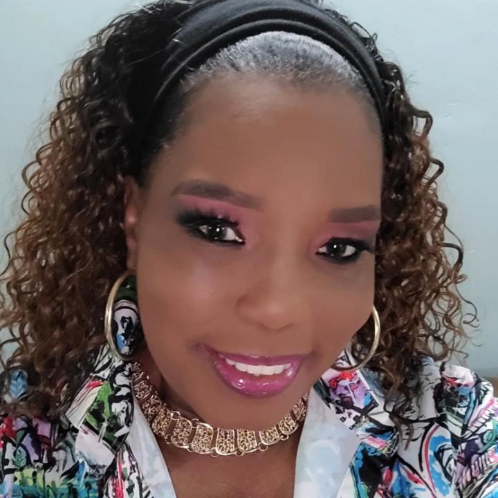 Terrell Anora