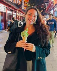 Amanda Liz Holowka Alvarenga