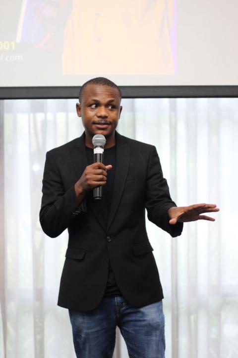 Ndivhuwo Muhanelwa