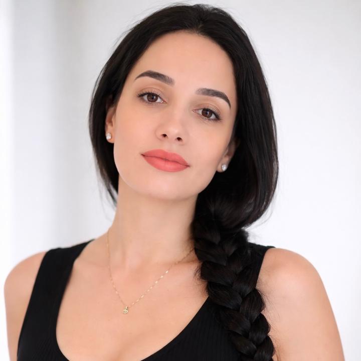 Pisica Mariana Ștefania