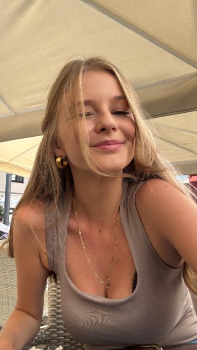 Elena Mayr