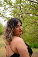Roya F