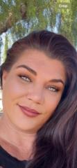 Leandra Champagne