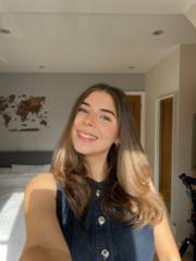 Lia Groves