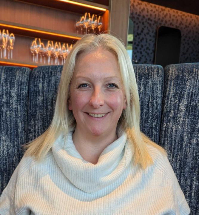 Chrissie Bond