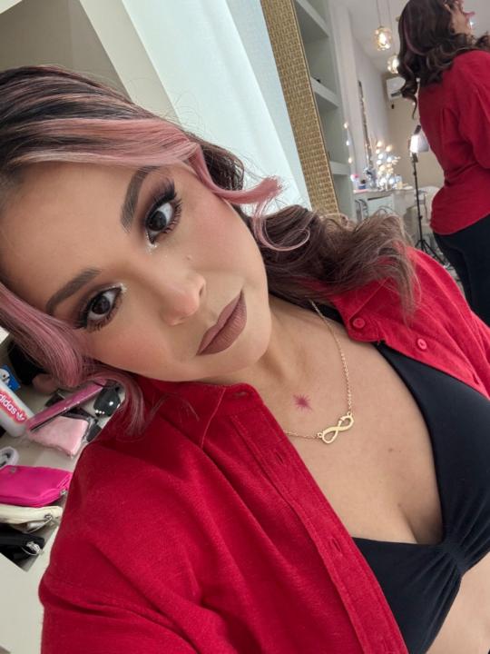 Luisa Flores