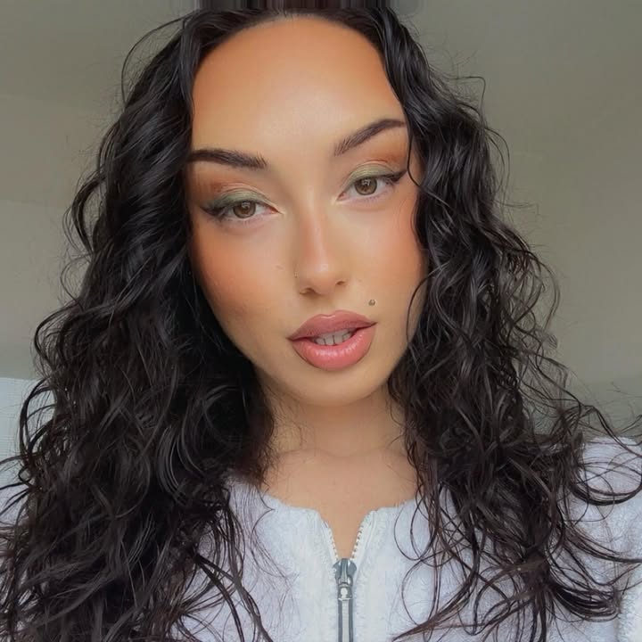 Ellana May