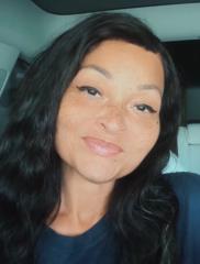 Monique C
