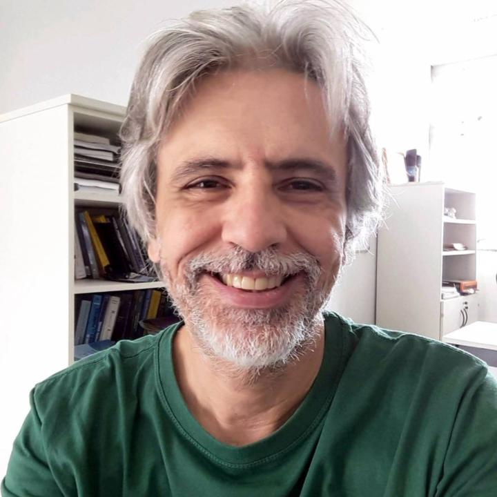 Jorge Lucero