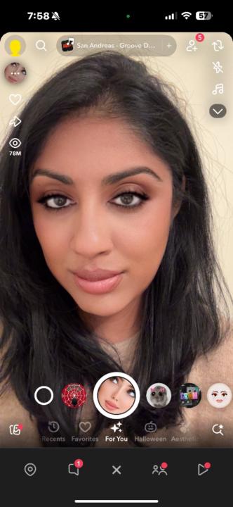 Mona Malhotra