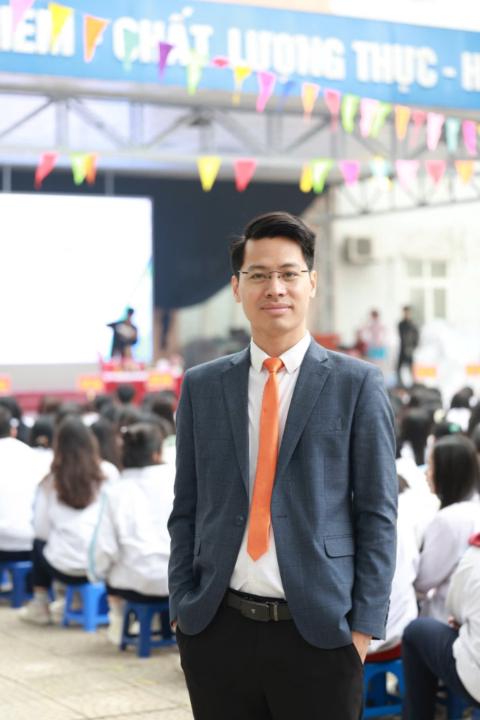 Nguyễn Việt