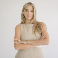 Stephanie S